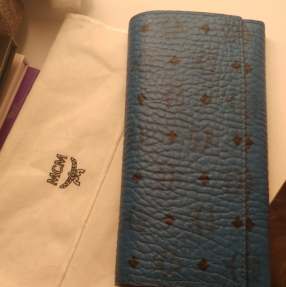 MCM wallet